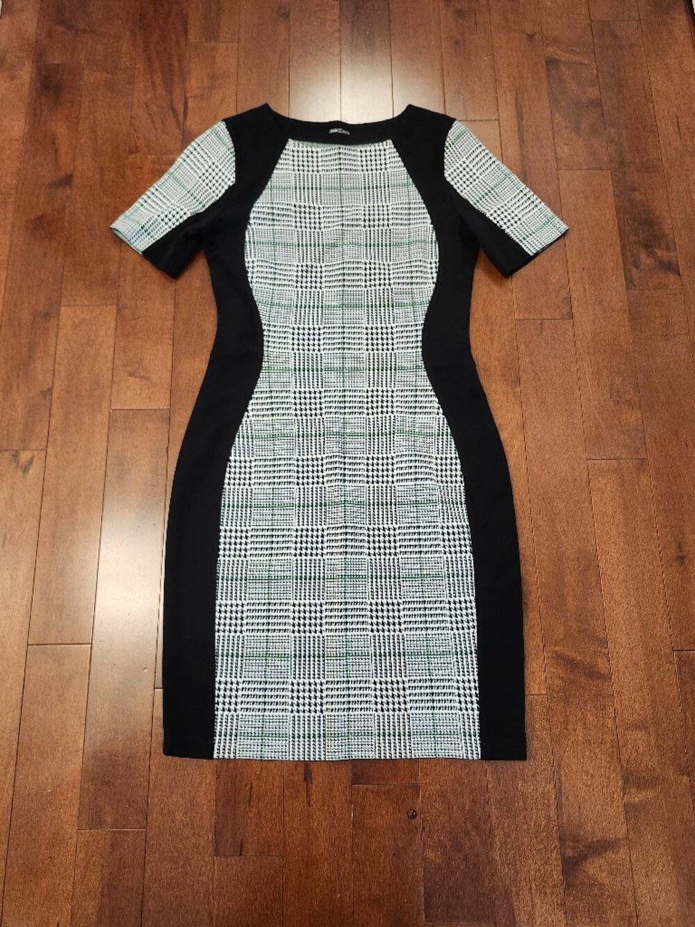 Marc Cain women's short sleeve dress in size N3